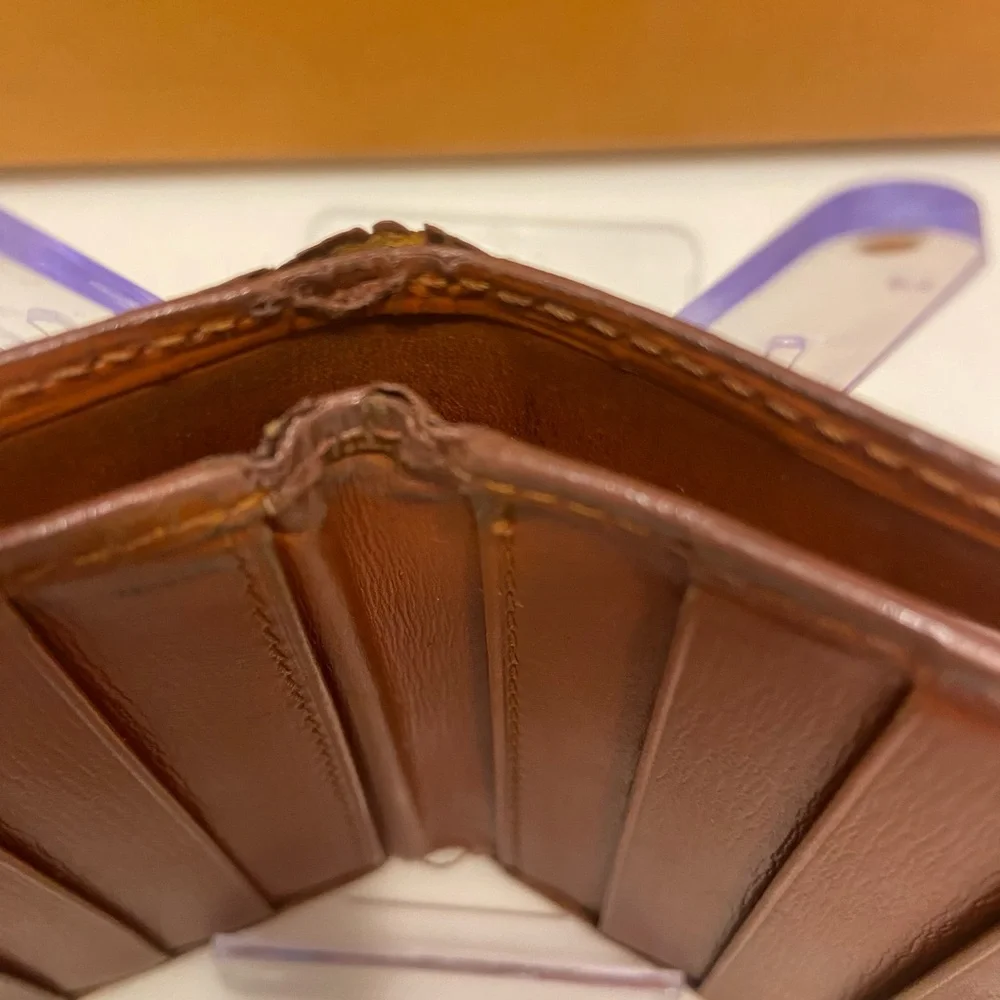 Louis Vuitton photos clean
